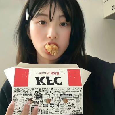 驼背人与舞女